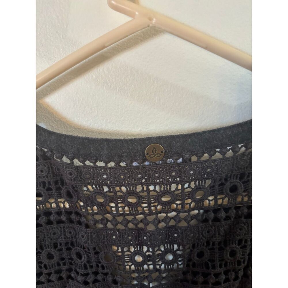 prAna Top - Picture 3 of 3